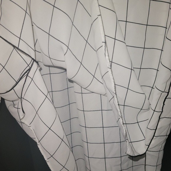 Worthington 3/4 Sleeve w Ties Medium V-Neck White Simple Stripe Polyester Sheer - Picture 5 of 13